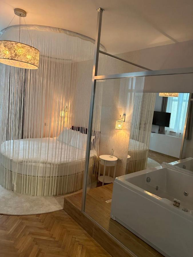 Luxury With Jacuzzi Apartament Sofia